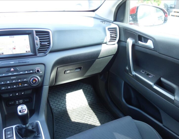 KIA Sportage SUV / Terénní 1,6 l 97 kw