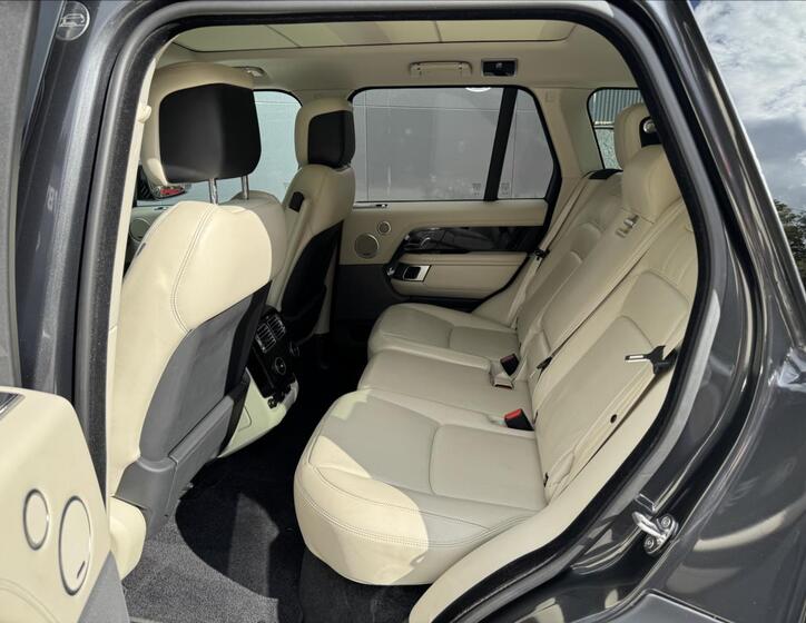 Land Rover Range Rover 12