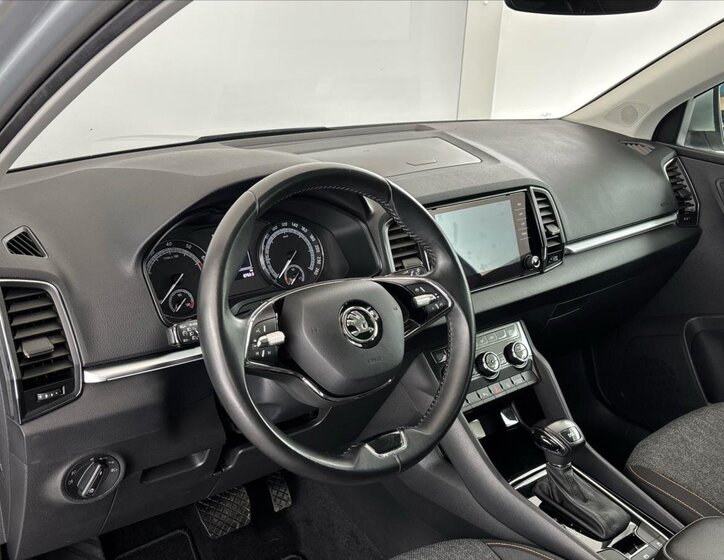 Škoda Karoq SUV / Terénní 1,5 l 110 kw