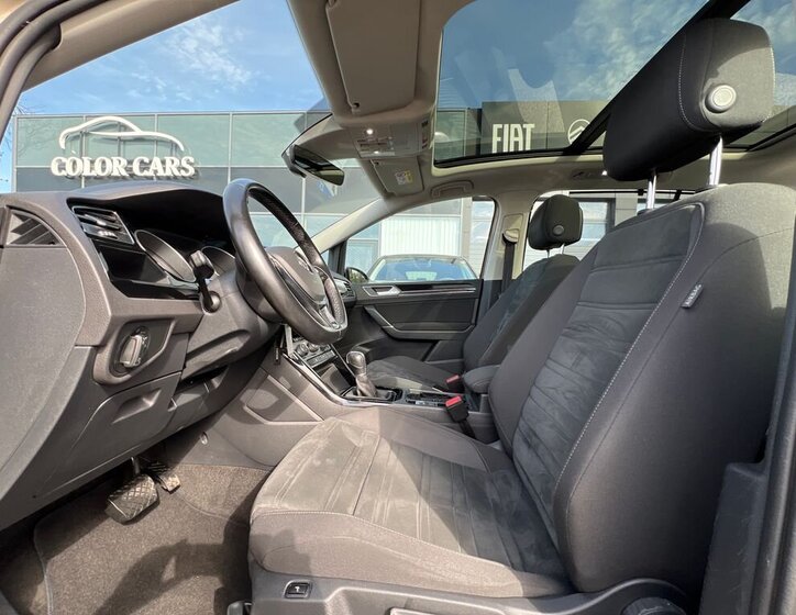Volkswagen Touran MPV 1,5 l 110 kw