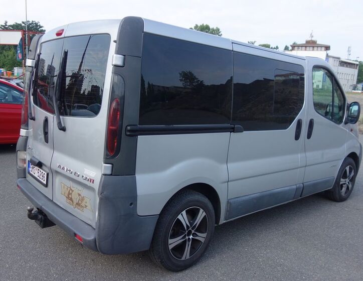 Renault Trafic 5