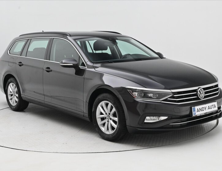 Volkswagen Passat Kombi 2,0 l 90 kw