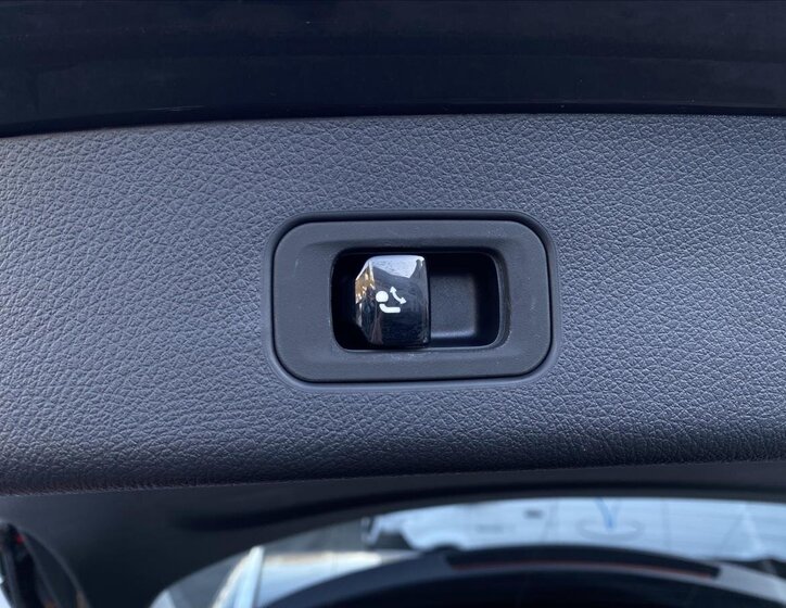 Mercedes-Benz GLC SUV 2,0 l 145 kw