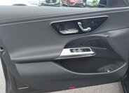 Mercedes-Benz Třídy E Sedan / Limuzína 2,0 l 145 kw