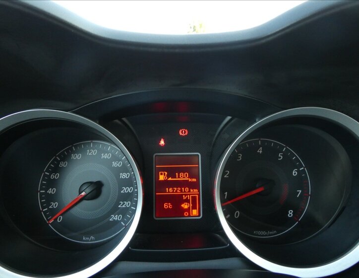 Mitsubishi Lancer Hatchback 1,8 l 105 kw