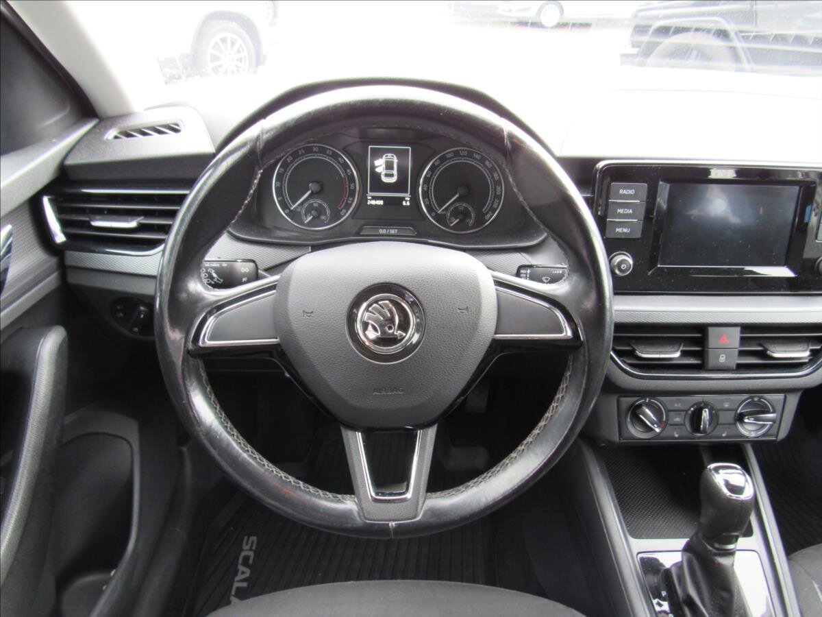 Škoda Scala Hatchback 1,6 l 85 kw