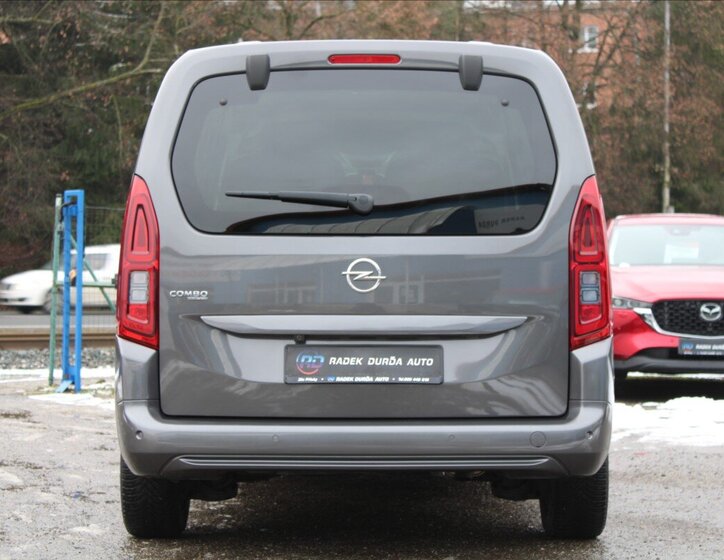 Opel Combo MPV 1,2 l 81 kw