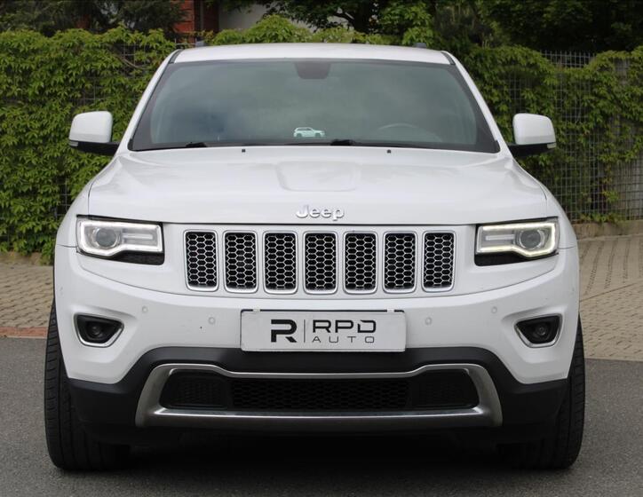 Jeep Grand Cherokee 8