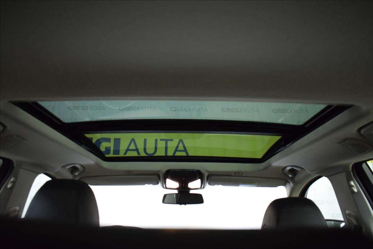 BMW Řada 5 Kombi 3,0 l 195 kw