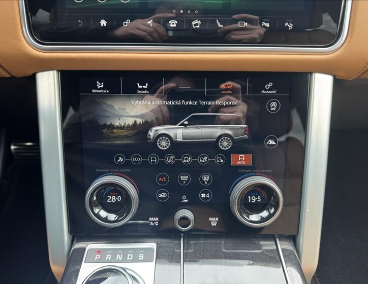 Land Rover Range Rover SUV / Terénní 4,4 l 250 kw