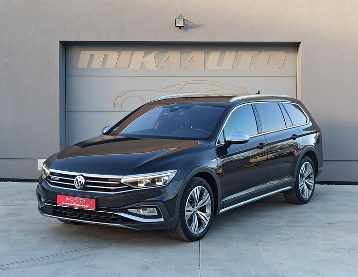 Volkswagen Passat 1
