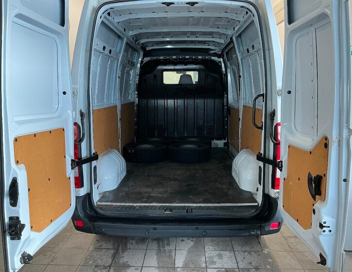 Renault Master Užitková 2,3 l 132 kw