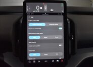 Volvo EX30 SUV / Terénní 0,0 200 kw