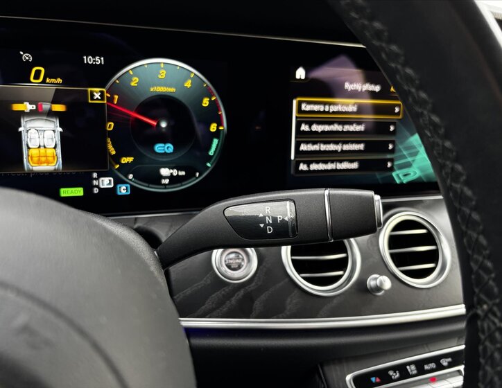 Mercedes-Benz Třídy E Kombi 2,0 l 143 kw