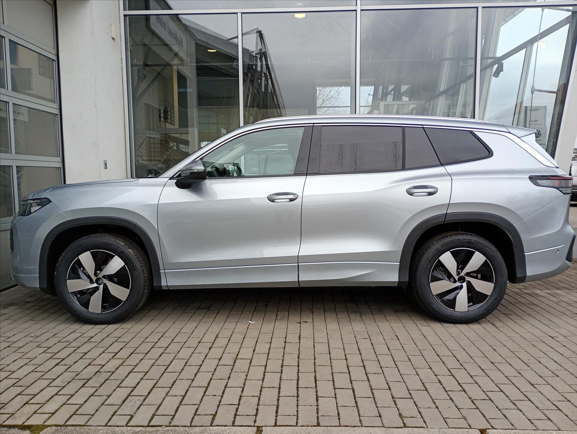 Volkswagen Tayron SUV / Terénní 2,0 l 110 kw
