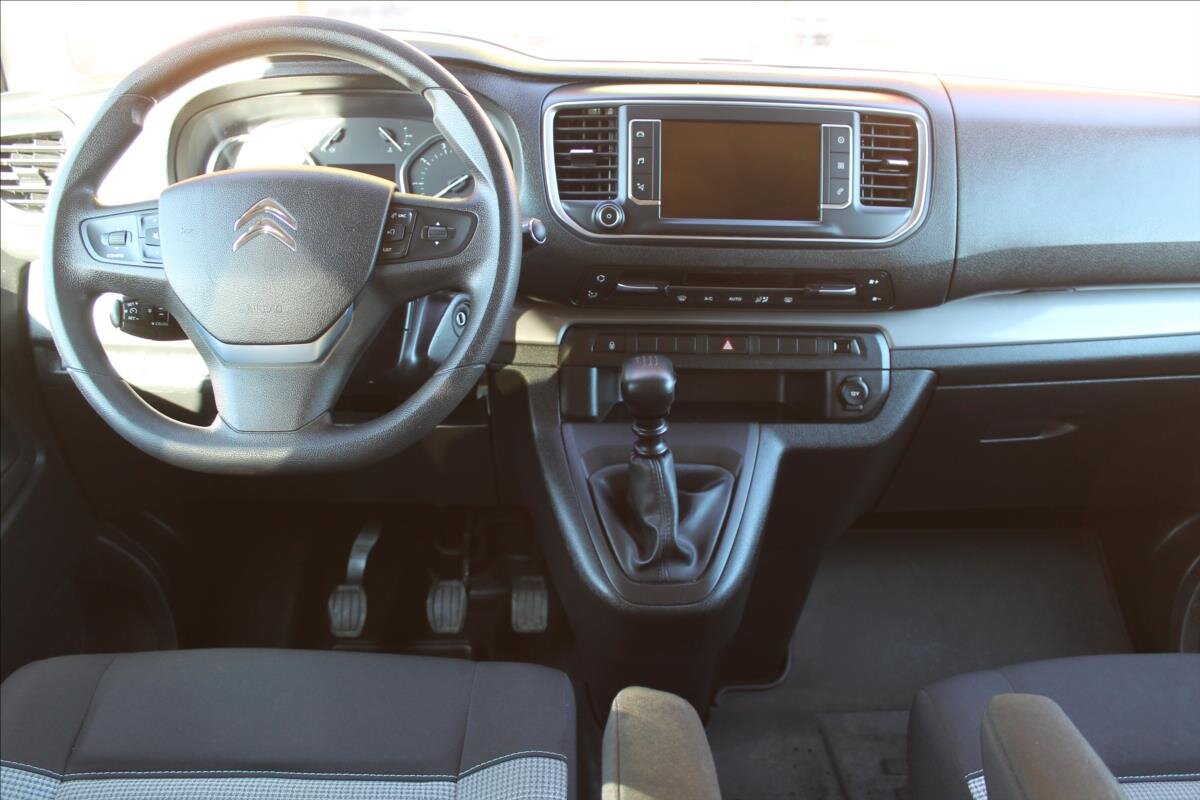Citroën SpaceTourer MPV 2,0 l 110 kw