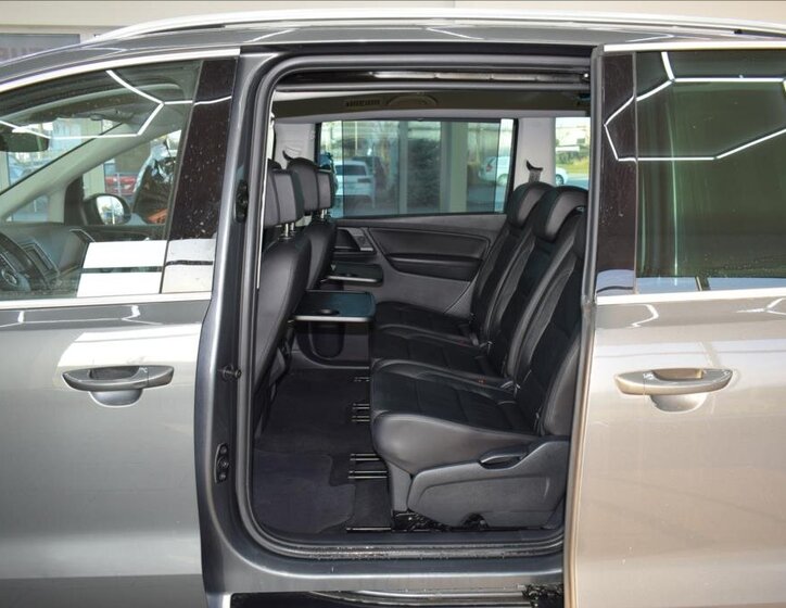 Volkswagen Sharan 11