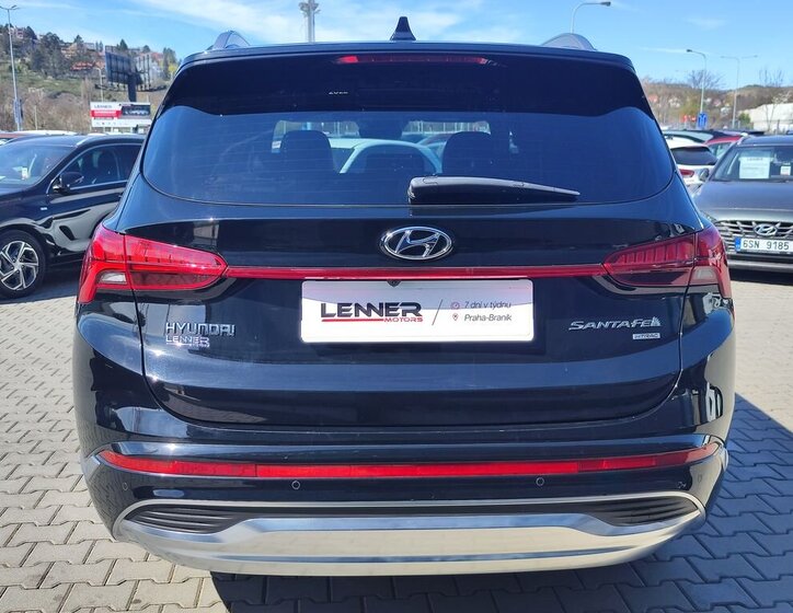 Hyundai Santa Fe SUV / Terénní 2,2 l 142 kw