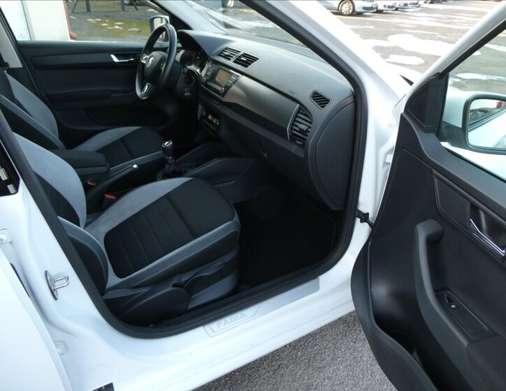 Škoda Fabia Hatchback 999,0 55 kw