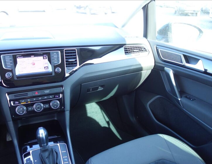 Volkswagen Golf Sportsvan MPV 1,4 l 110 kw