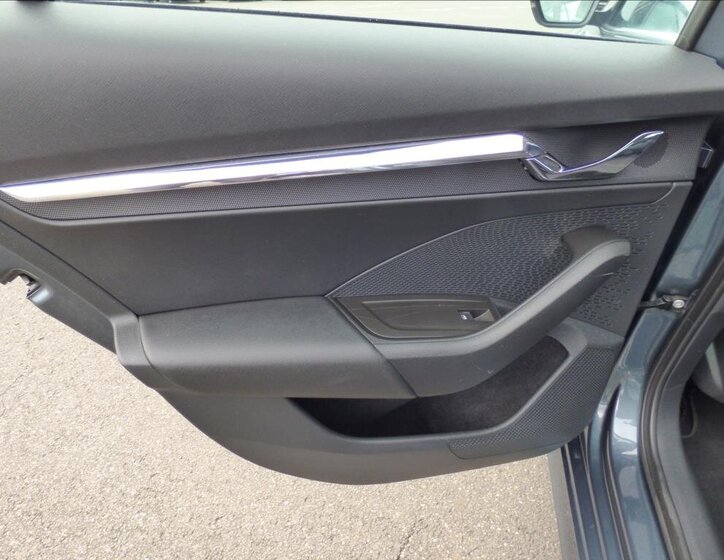 Škoda Octavia Kombi 2,0 l 85 kw