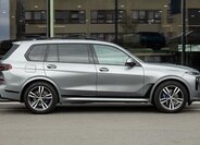 BMW X7 SUV / Terénní 3,0 l 250 kw