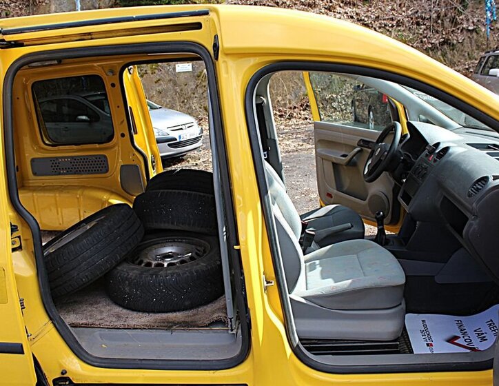 Volkswagen Caddy Skříň 2,0 l 51 kw