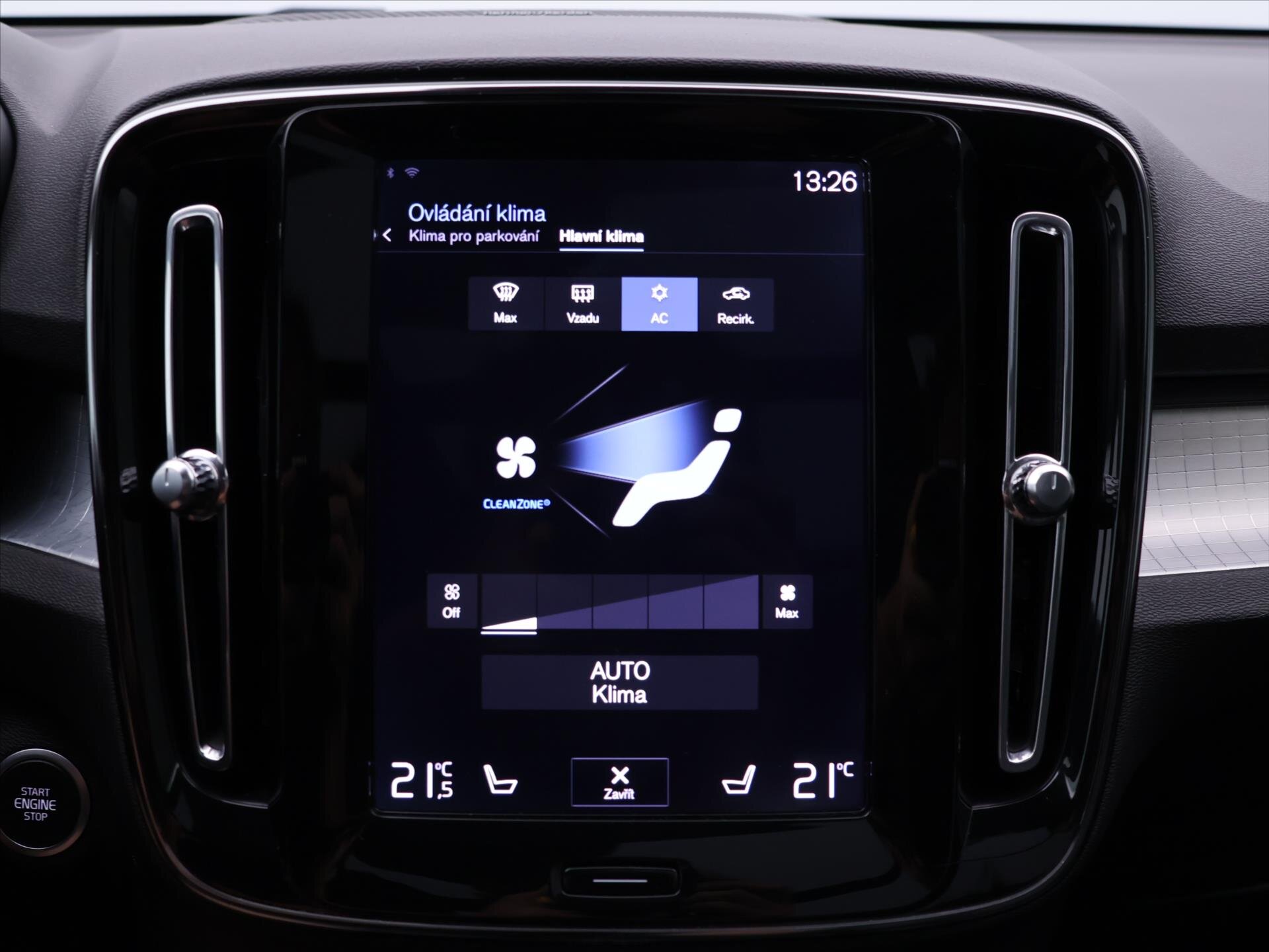 Volvo XC40 SUV 2,0 l 140 kw