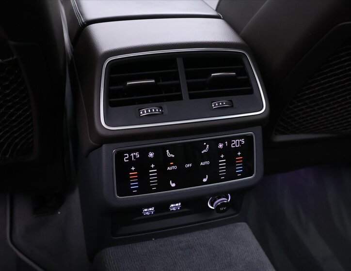 Audi A6 Allroad Kombi 3,0 l 210 kw