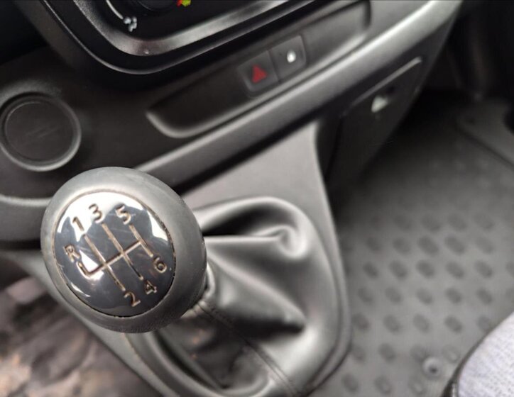 Opel Vivaro Ostatní 1,6 l 89 kw