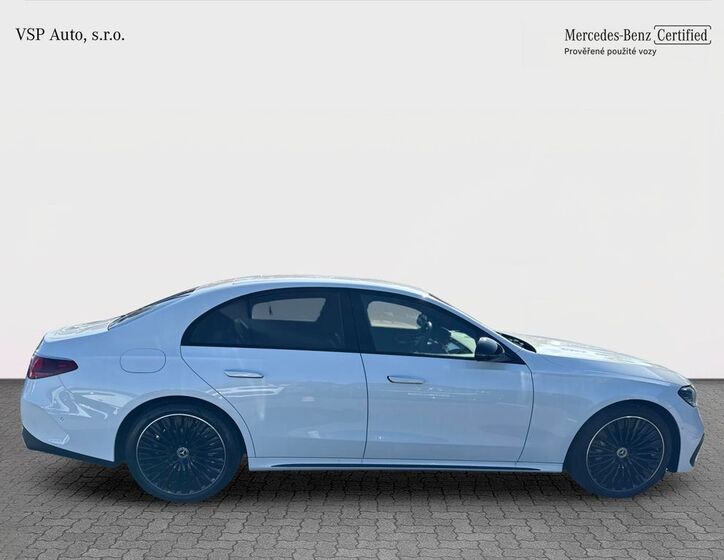 Mercedes-Benz Třídy E 6