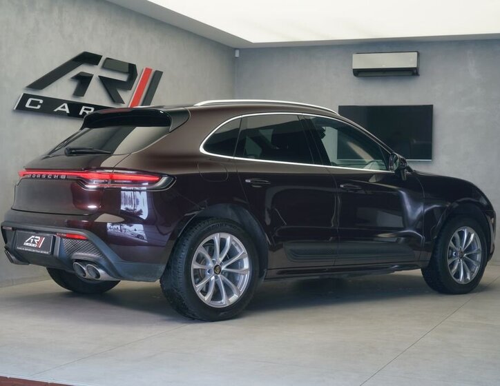Porsche Macan SUV / Terénní 2,9 l 280 kw
