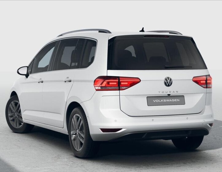 Volkswagen Touran 3