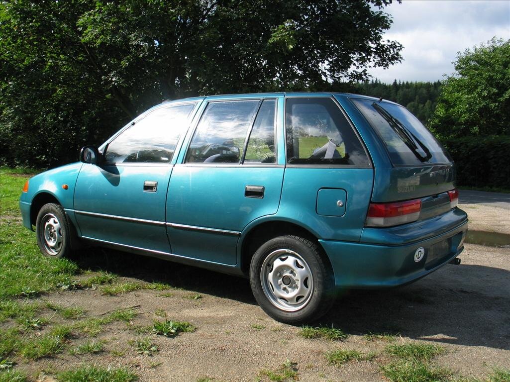 Suzuki Swift Hatchback 993,0 39 kw