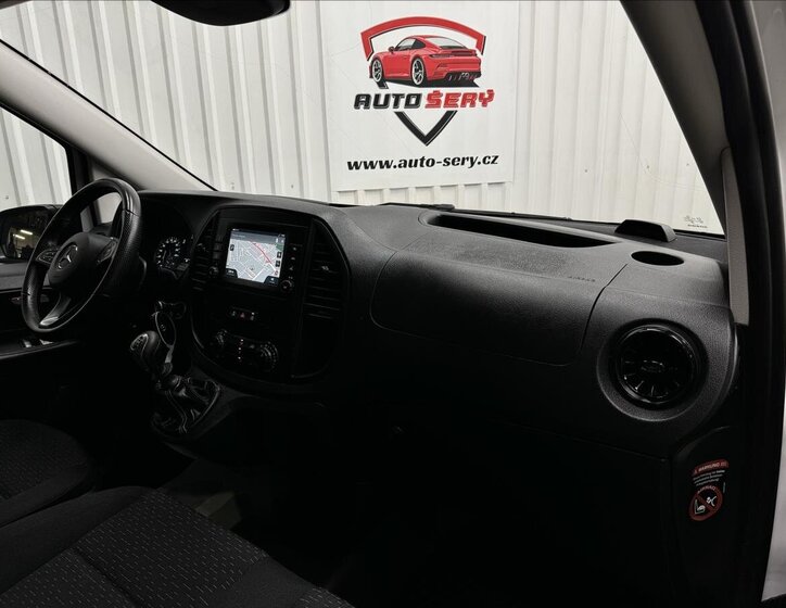 Mercedes-Benz Vito 29