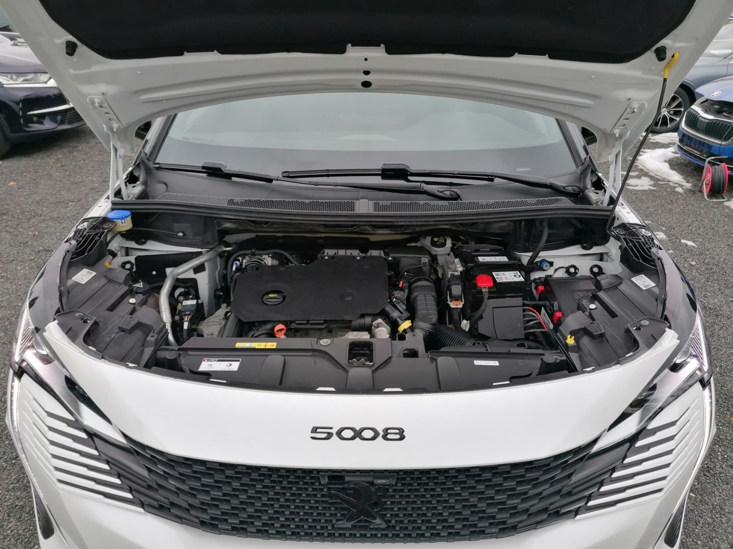 Peugeot 5008 SUV 1,5 l 96 kw