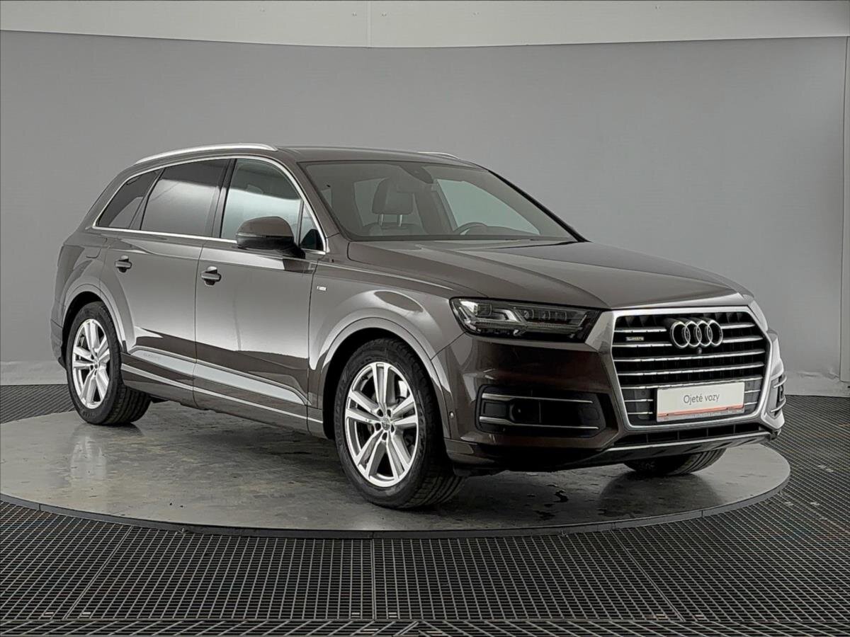 Audi Q7 SUV / Terénní 3,0 l 200 kw