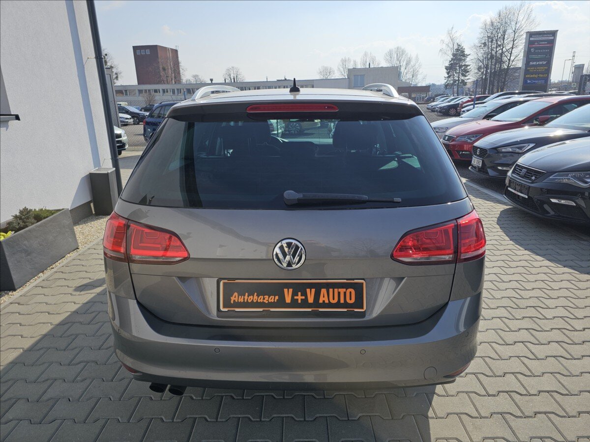 Volkswagen Golf Kombi 1,4 l 92 kw