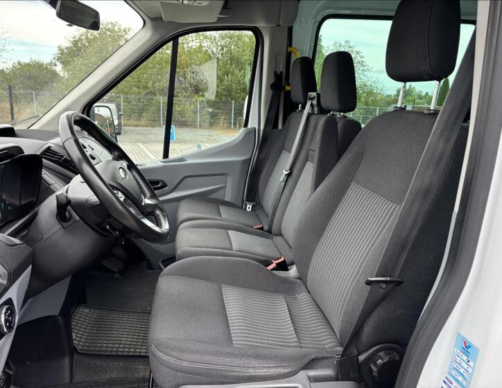 Ford Transit 11
