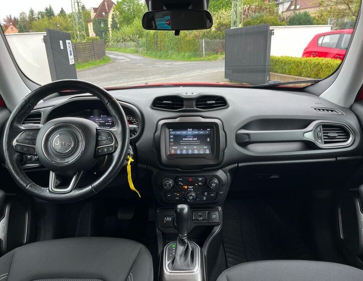 Jeep Renegade SUV / Terénní 1,3 l 132 kw