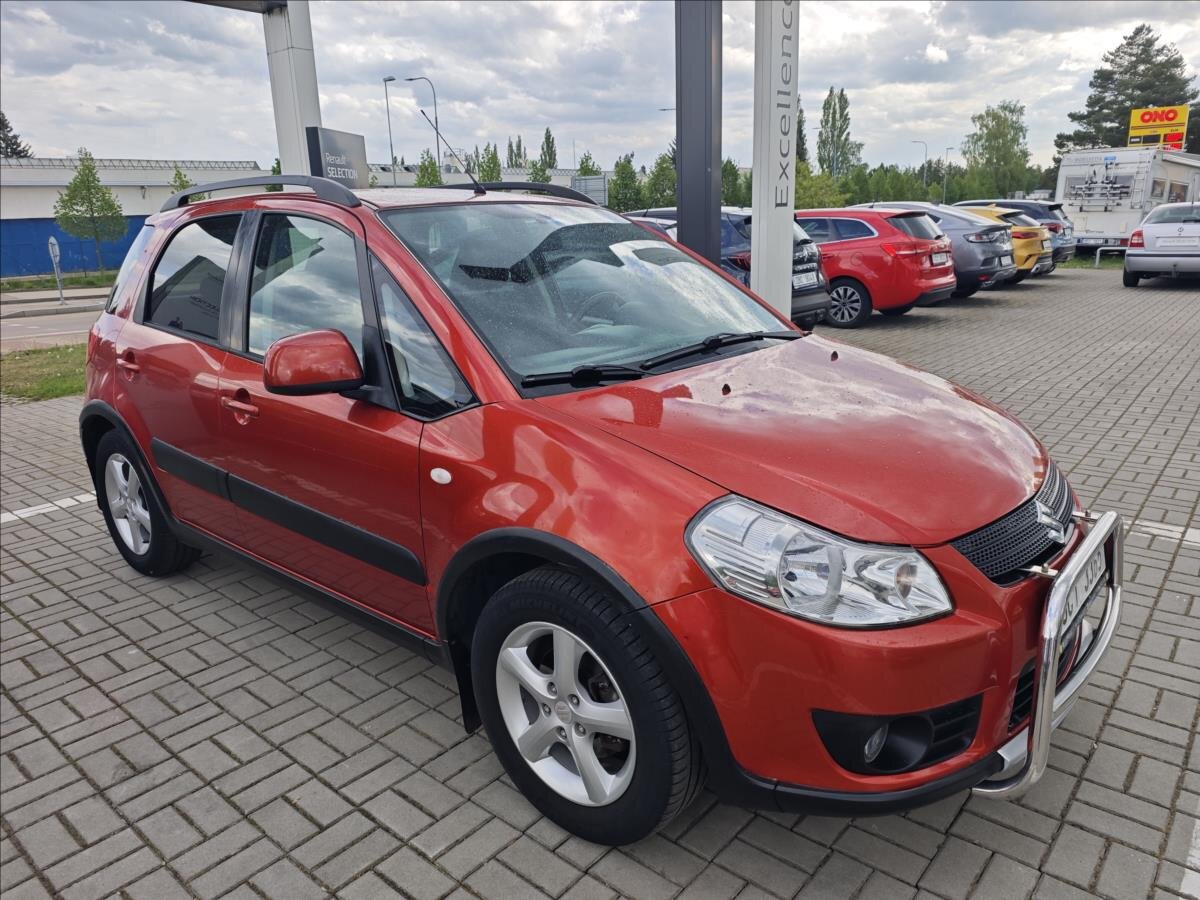 Suzuki SX4 Hatchback 1,5 l 73 kw