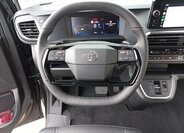 Toyota ProAce Verso 17