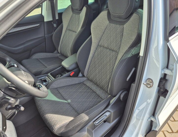 Škoda Karoq SUV / Terénní 1,5 l 110 kw