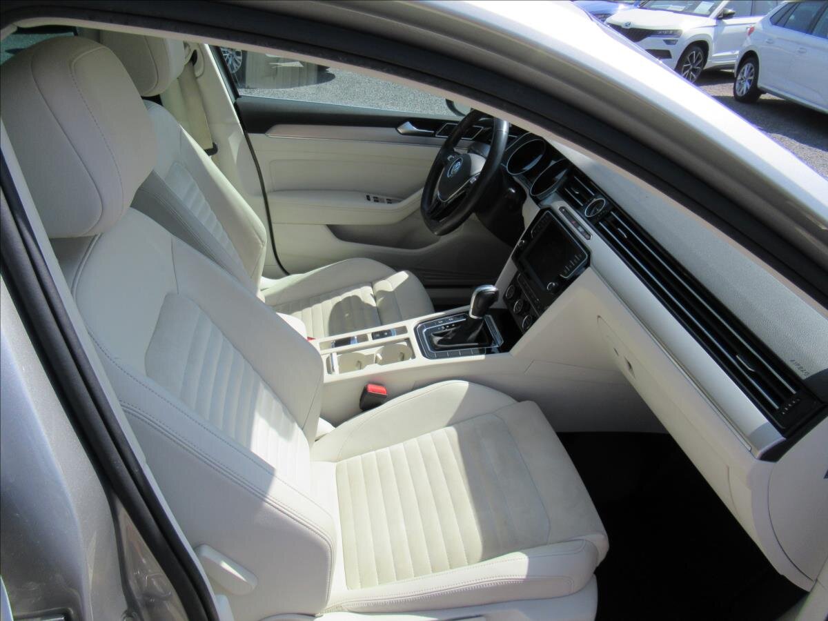 Volkswagen Passat Kombi 2,0 l 140 kw