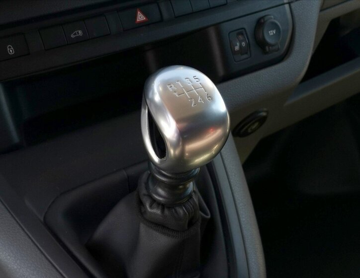 Opel Vivaro Ostatní 2,0 l 110 kw