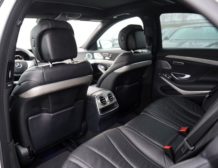 Mercedes-Benz Třídy S 37