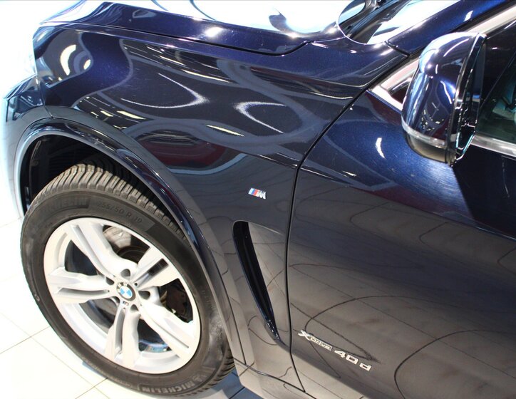 BMW X5 SUV 3,0 l 230 kw