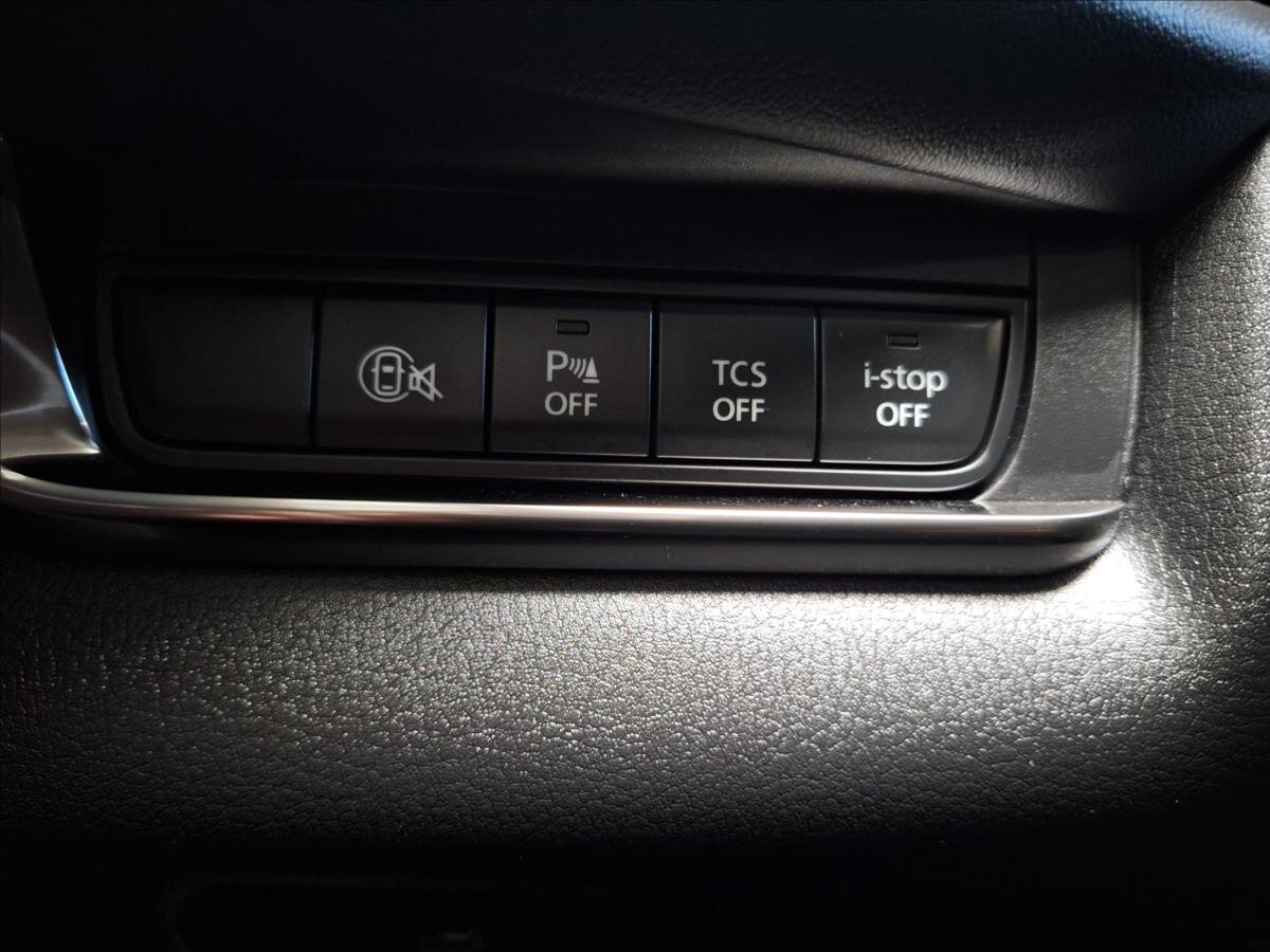 Mazda CX-30 SUV / Terénní 2,5 l 103 kw