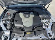 Mercedes-Benz Třídy E Sedan / Limuzína 3,0 l 190 kw