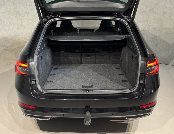 Škoda Superb Kombi 2,0 l 110 kw